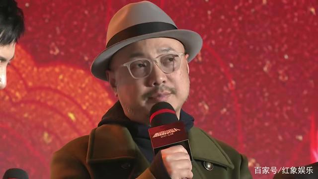 青岛少妇黄渤，齐齐哈尔小栗旬沈腾，山争哥哥徐峥《疯狂外星人》