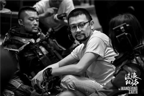 来时轰轰烈烈，走时悄无声息，《疯狂外星人》默默下映