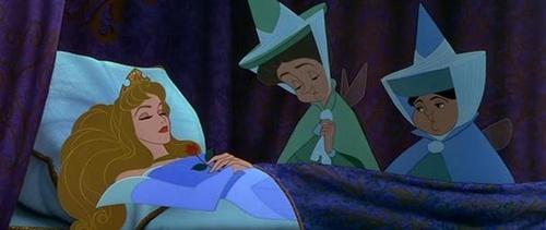 迪士尼睡相PK日漫睡相，画风大变没有任何美感？这也太真实了！