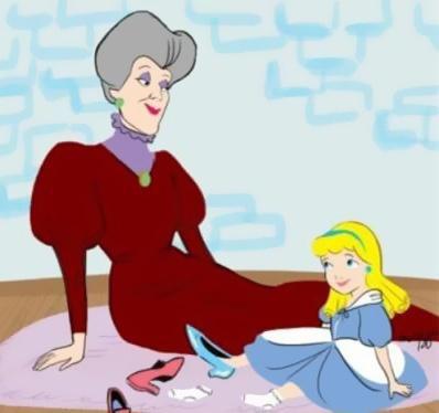 如果迪士尼反派变成主角，睡美人给女巫梳头，白雪给皇后照镜子