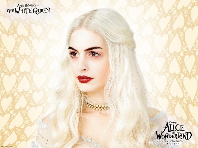 4部迪士尼动漫真人版电影，灰姑娘睡美人和爱丽丝谁的还原度最高