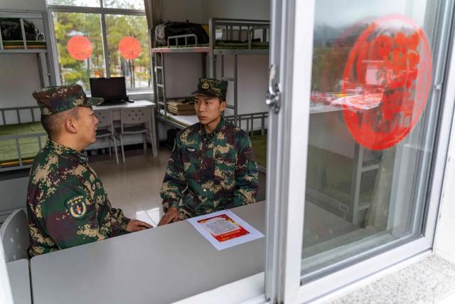 火箭军纪委监委唱响“八廉”引导官兵过廉洁年