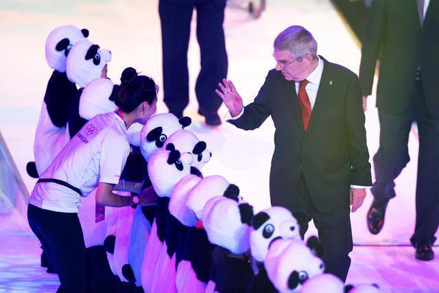 冰雪晶莹点亮梦想——北京冬奥会、冬残奥会吉祥物诞生记