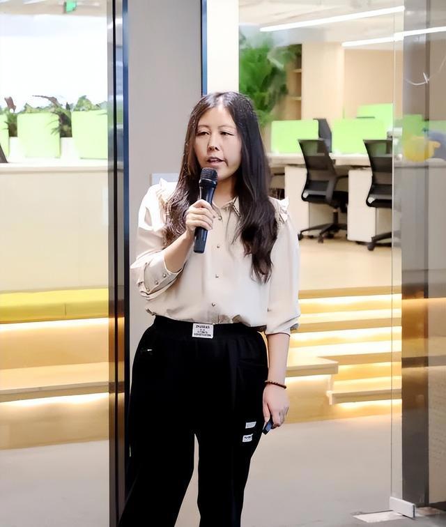 成都新津“中关村飞地孵化器”启动仪式暨中国天府农博园“瑞雪兆丰年”乡村元宇宙发布活动在北京举行