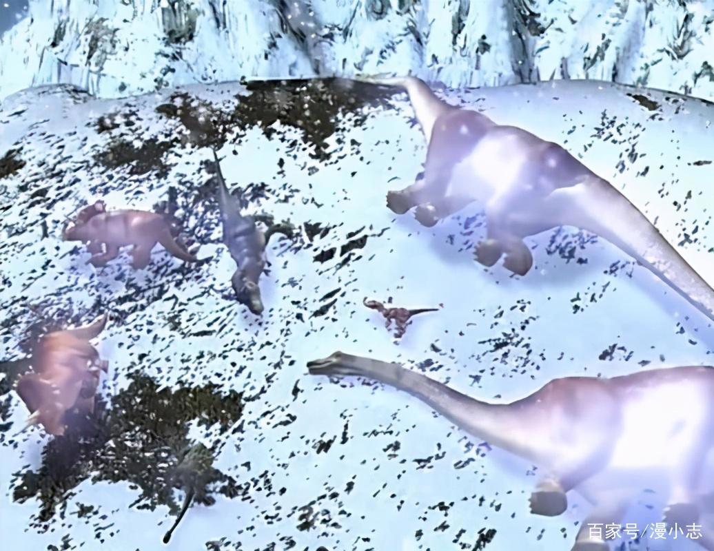 比《灵笼》还早的废土国漫，《恐龙危机》一部被埋没的神作！