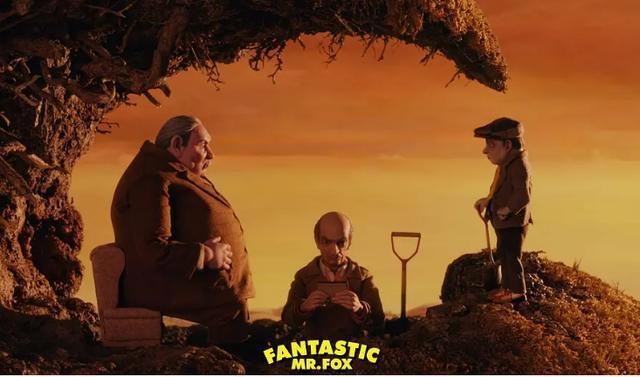 《了不起的狐狸爸爸》辨识度极高的风格，动物拟人化的真情实感