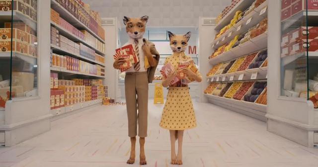 《了不起的狐狸爸爸》辨识度极高的风格，动物拟人化的真情实感