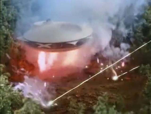 初代奥特曼里最沉重的一集。这个人到底是怪兽还是英雄?