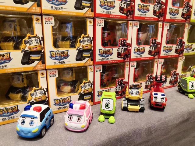 《警车联盟》由爱出发，玩具新品发布助力影片元旦上映