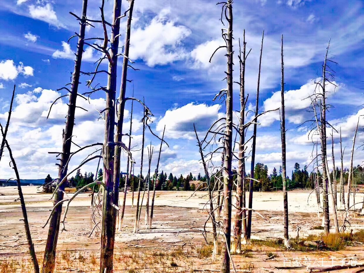 云之彼端，是我们约定的地方