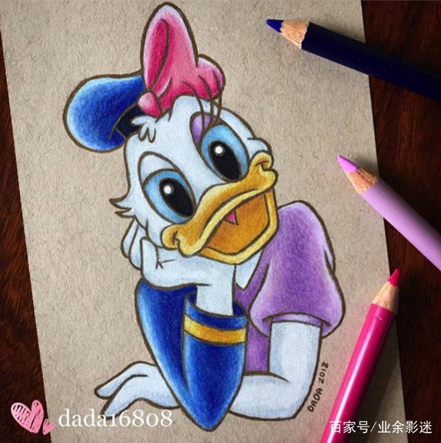 相爱相杀久了，他们的面孔也渐渐合为一体