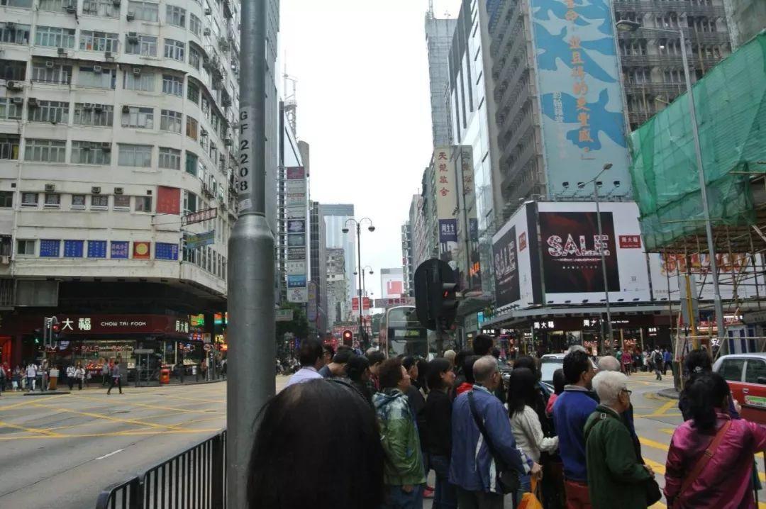 我在香港迪士尼玩了3天，榨干了所有项目，也明白到迪士尼的魅力