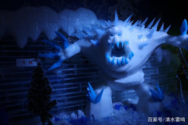 2千吨冰5千万元让地下车库变冰雪世界冰雕师每天挣1千5