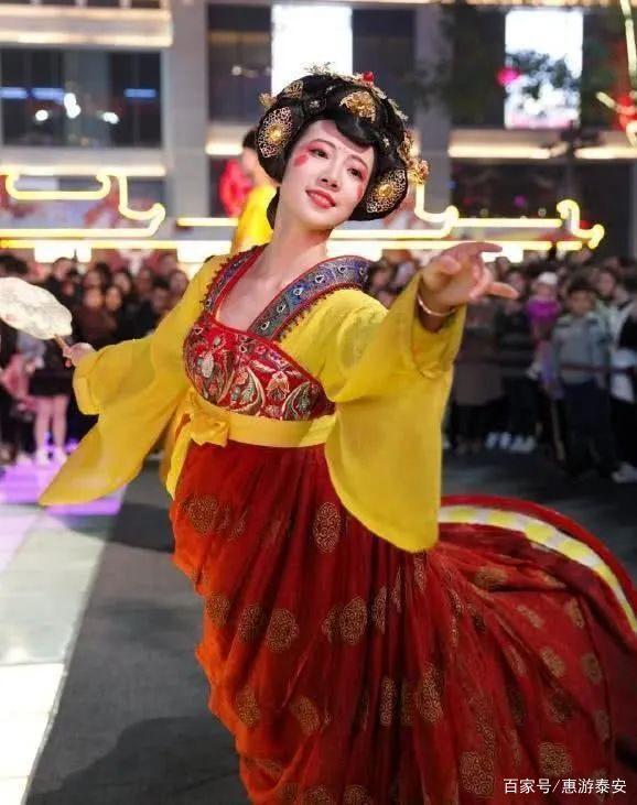 泰山天颐湖景区网红动漫嘉年华·十一震撼来袭！