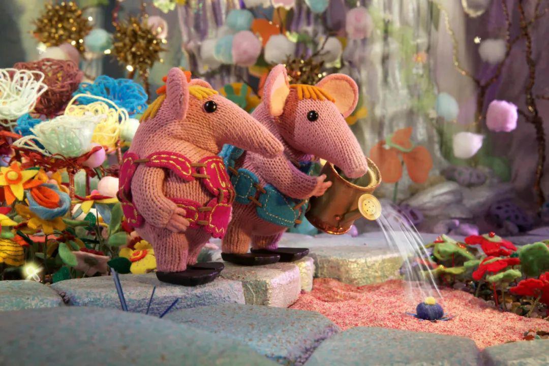 华强方特上半年亏1.29亿，乐园营收下降44%