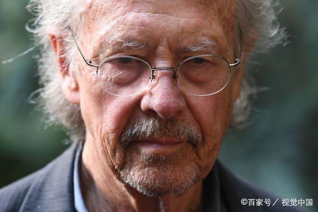 诺奖得主汉德克猫在巴黎郊区生活，9部作品有中文版，你读过没？