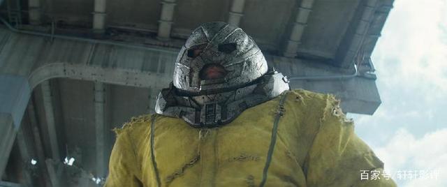 《死侍2》中有哪些不为人知的细节？死侍甚至调侃起了灭霸