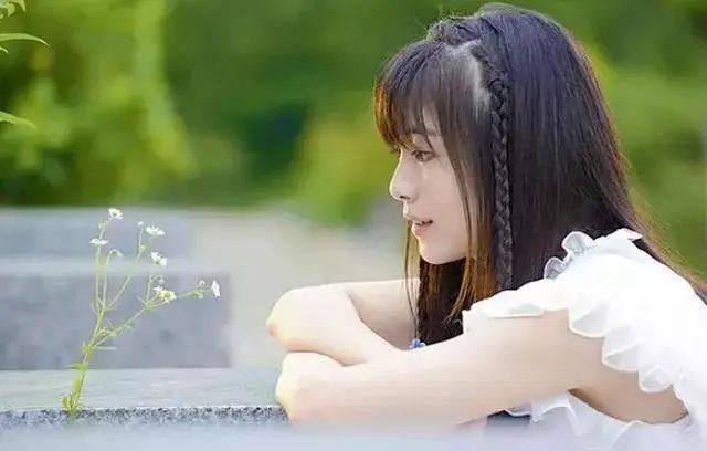 日本00后最美花旦滨边美波：新冠检测后呈阴性，让人松了一口气