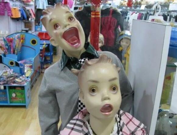 这种设计每一个都很丑，米老鼠可能是得罪了设计师