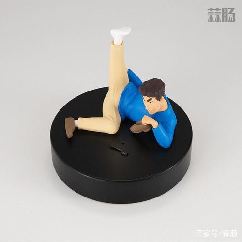 这款手办能放臭气？日本脚最臭的上班族野原广志手办公布