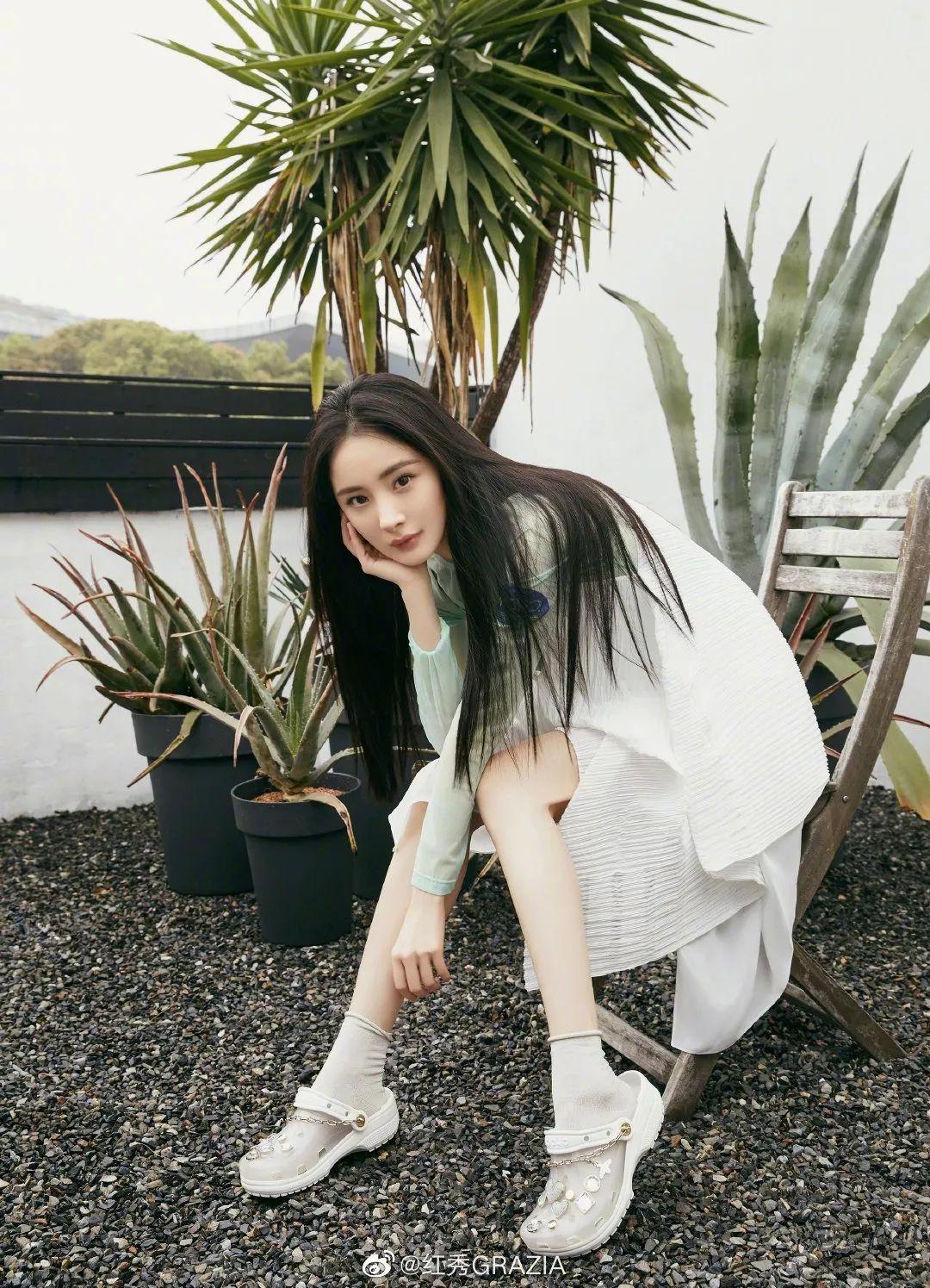 我们没有漫画腿漫画腰，但是动漫人物的穿搭还是灰常值得借鉴的