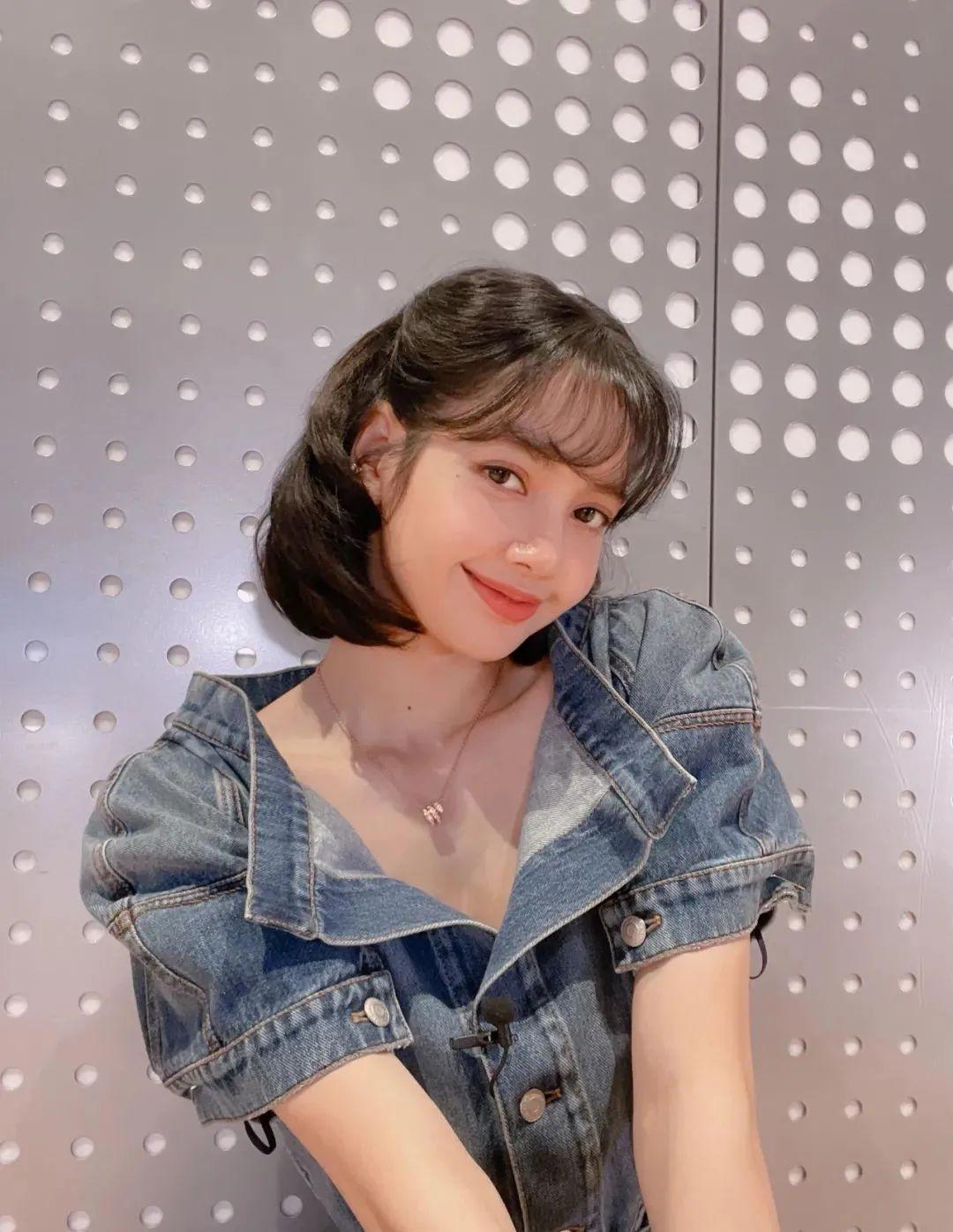 我们没有漫画腿漫画腰，但是动漫人物的穿搭还是灰常值得借鉴的