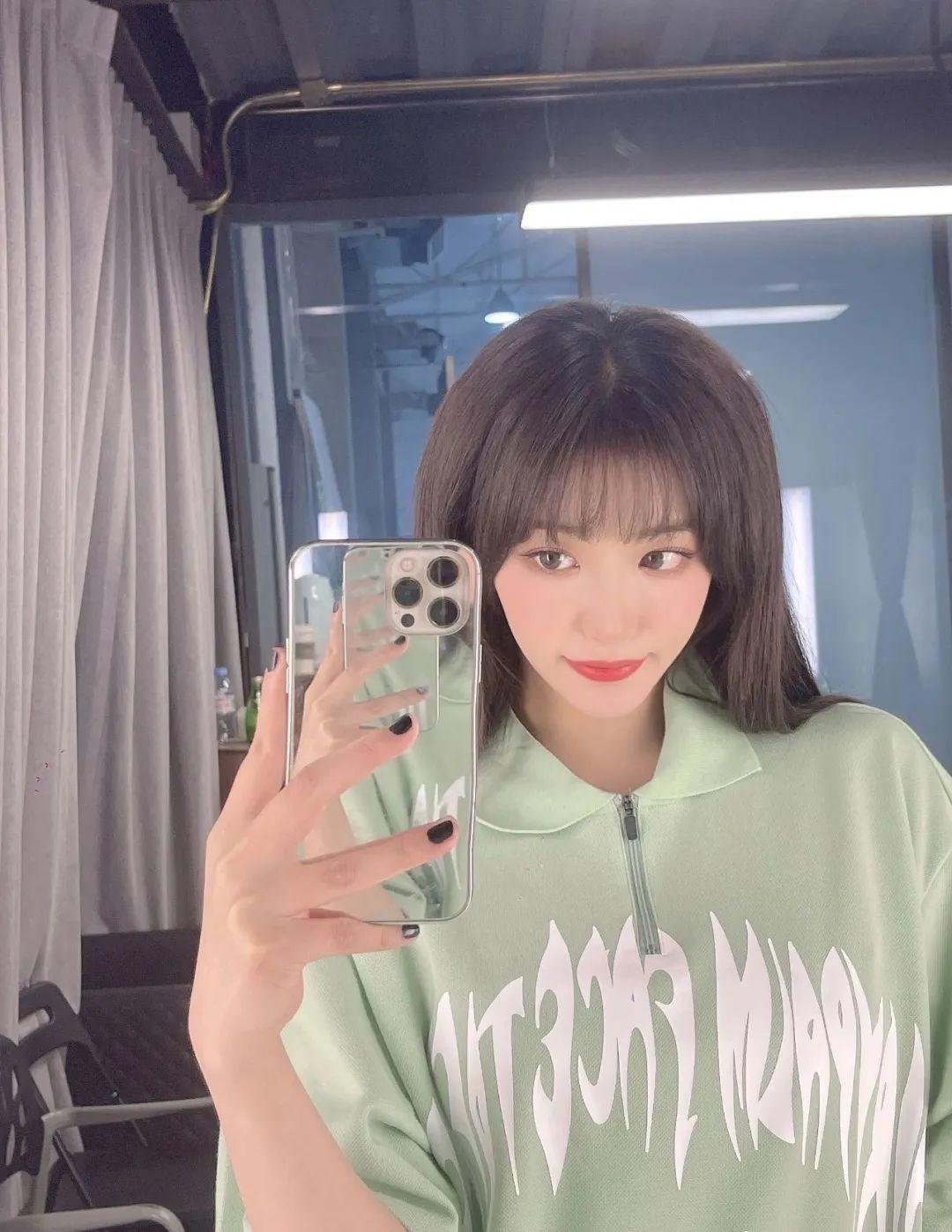 我们没有漫画腿漫画腰，但是动漫人物的穿搭还是灰常值得借鉴的