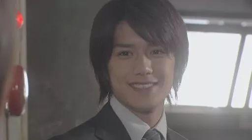 灰色的青春故事，是残酷现实的镜子