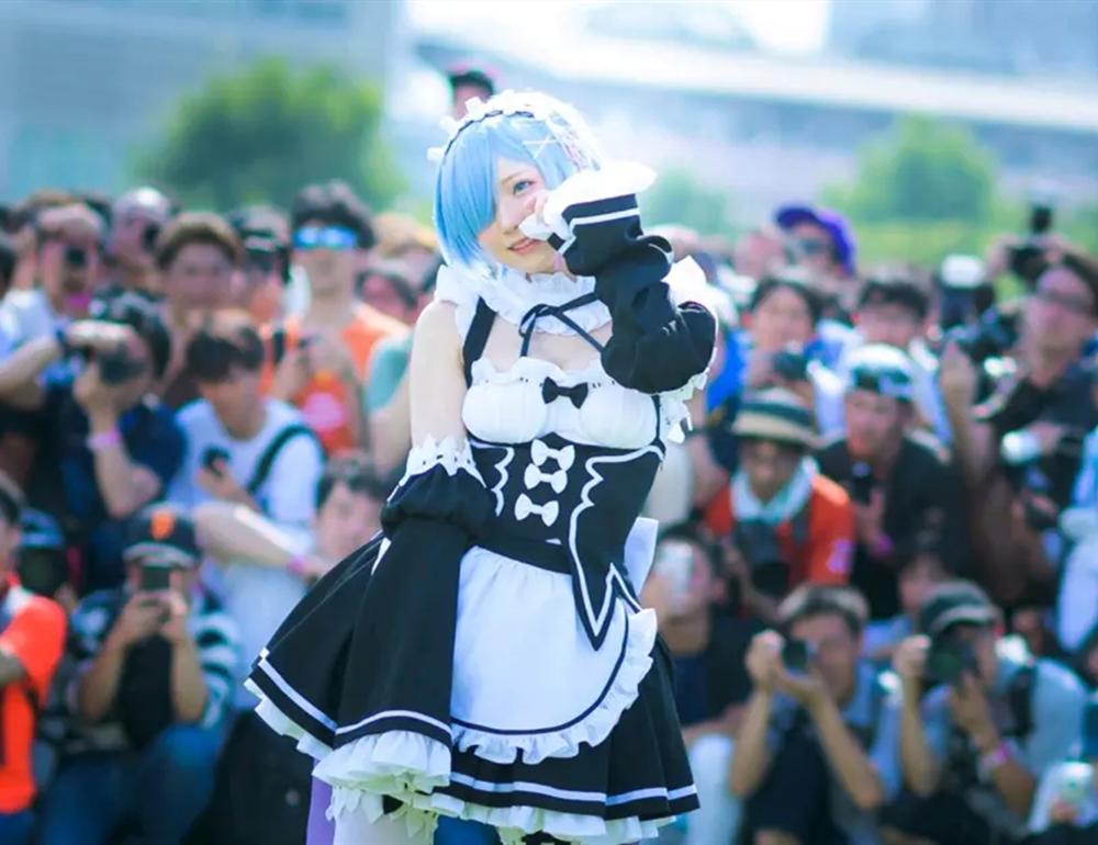 横扫日本Cosplay圈的28岁女孩，为什么这么厉害？