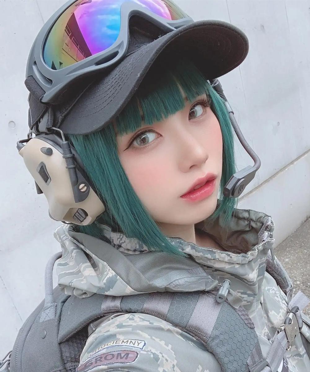 横扫日本Cosplay圈的28岁女孩，为什么这么厉害？