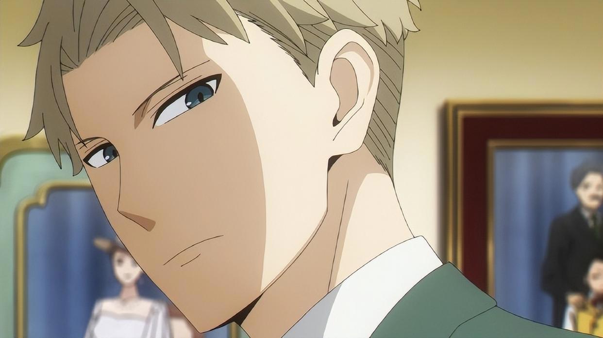 《间谍过家家》2话先行图公开！杀手妈妈美艳登场，劳埃德脸红了