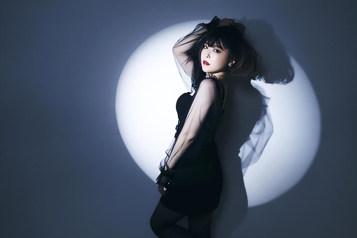 秋季新番《转生成为魔剑》释出第二弹PV与最新主视觉！