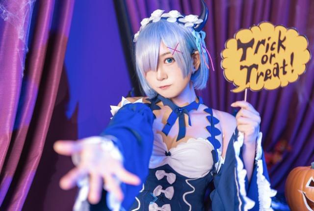 Cos正片：哇，蕾姆小恶魔来临了！果然也是我们都熟悉的蕾姆蓝