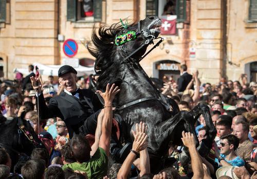 圣胡安仲夏节，热情疯狂的夏日盛宴