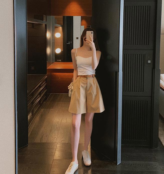 被疯狂种草的4种夏日搭配，照着穿准没错，越看越顺眼的那种