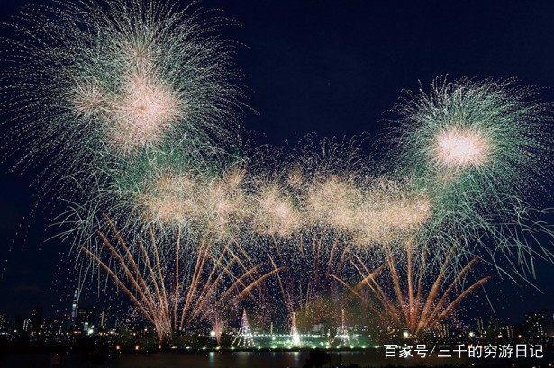 七月旅行到这里：疯狂购物打折季，“镇魂”花火夏日祭