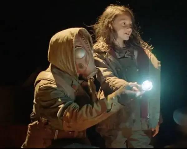 她是DC宇宙的新女神，在《X特遣队》中惊艳众人，魅力堪比小丑女