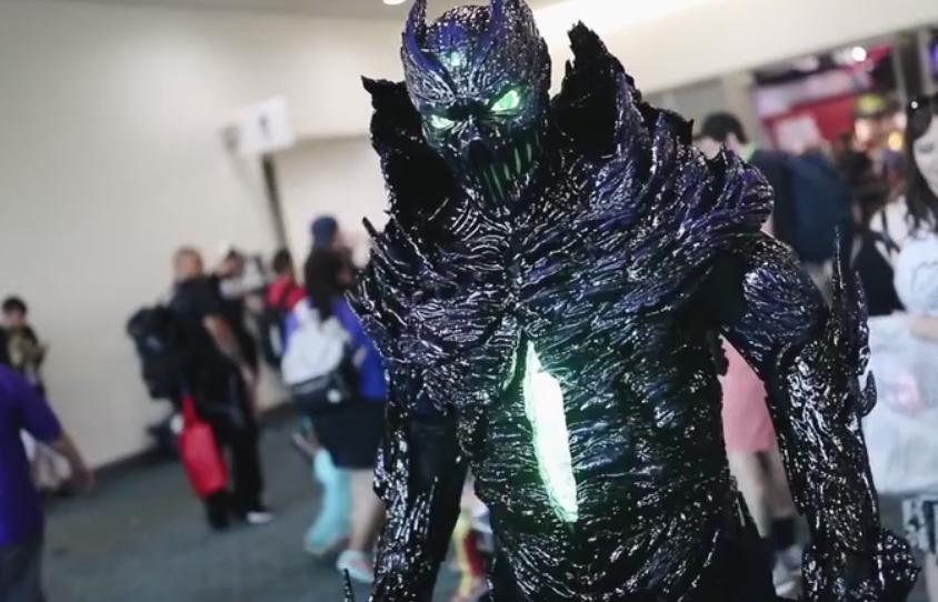 国外的漫展有多逼真？网友：每次都会混进去几个真的