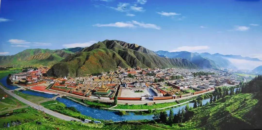 【奋进新征程建功新时代我们这十年】夏河篇