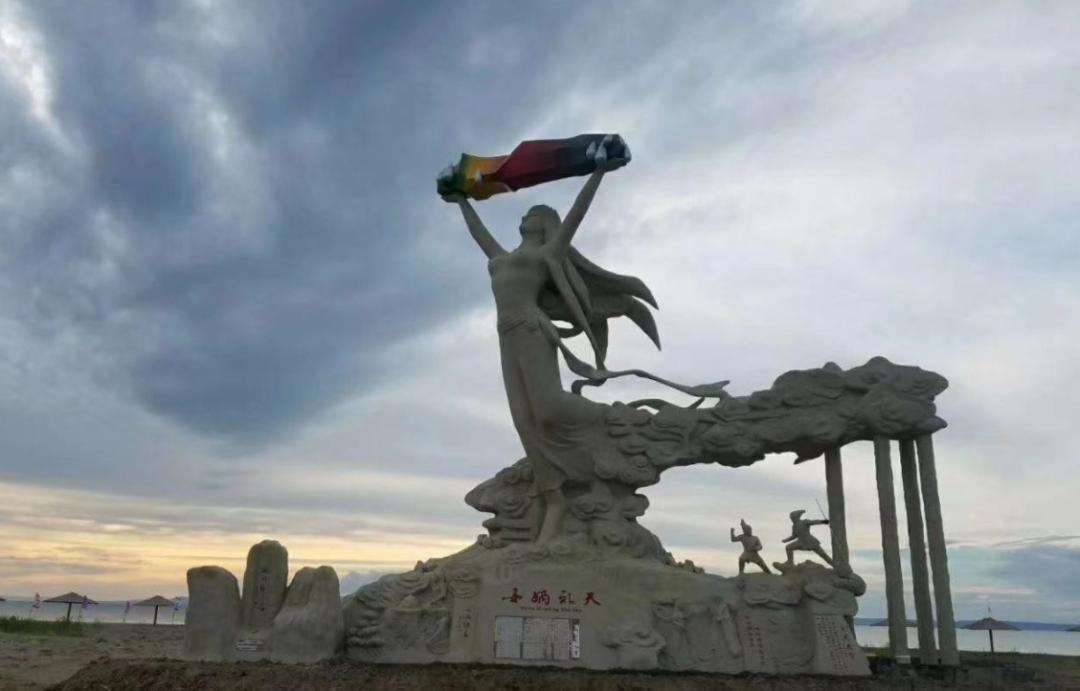 中国也有“巨石阵”？神秘的史前石棚下，先民们究竟想表达什么？