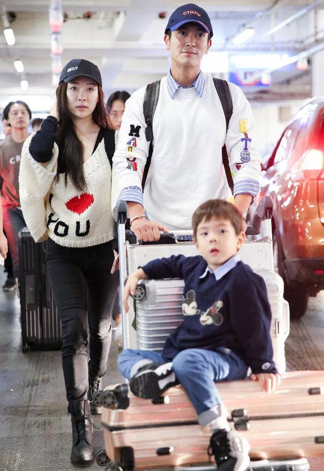 霍思燕杜江频撒狗粮，娱乐圈一股清流，恩爱羡煞他人