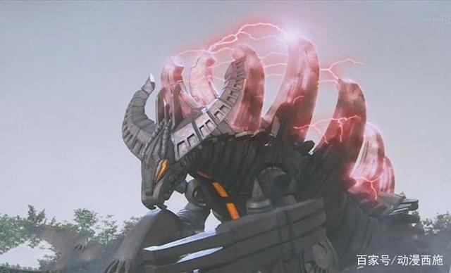 四个用身体硬抗奥特曼大招的怪兽，一个扛了两发，第1名吊打五奥