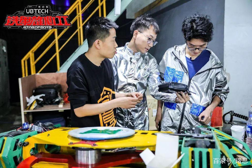 是时候展示升级的技术了！“硬核综艺”《铁甲雄心》第二季归来