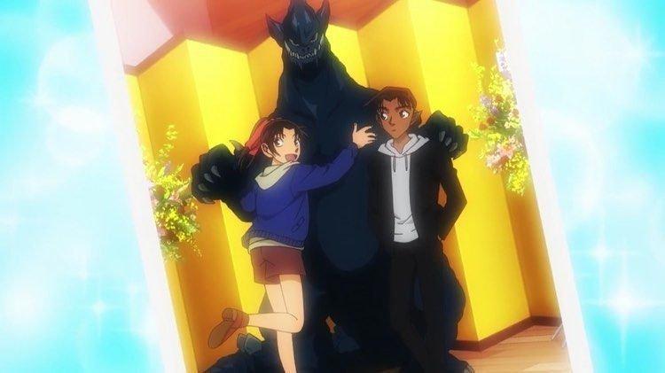 在名侦探柯南的开年新作中，和叶变成小孩子，服部演技实属辣眼睛