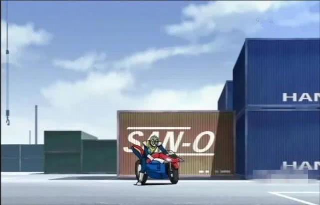 名侦探柯南：哥美拉VS假面超人！让我们看看他们之前的登场吧！