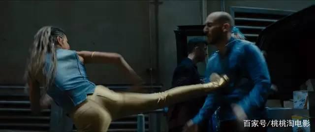 真人版哈莉·奎茵，就是这个样？