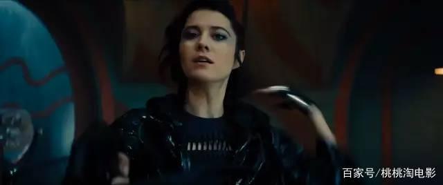 真人版哈莉·奎茵，就是这个样？