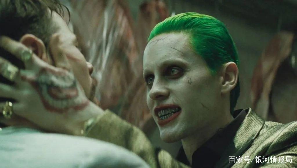 阿耶《自杀小队》故事更新，小丑成反派，哈莉·奎茵死射成恋人！