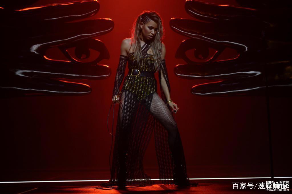 《猛禽小队和哈莉·奎茵》曝光幕后特辑疯狂露骨的小丑女有谁不爱