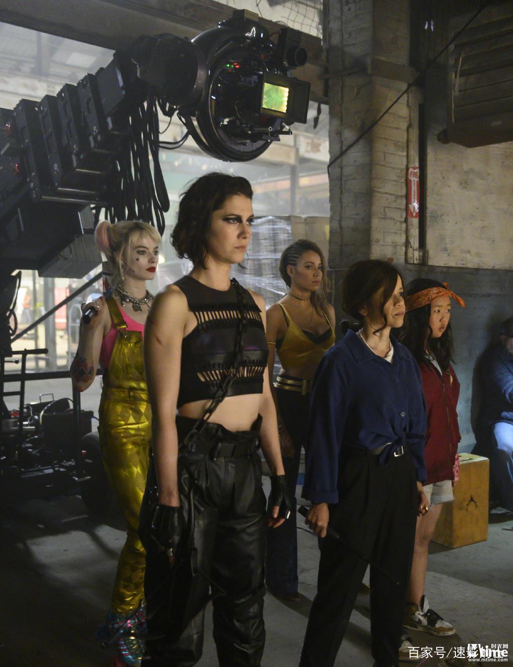 《猛禽小队和哈莉·奎茵》曝光幕后特辑疯狂露骨的小丑女有谁不爱